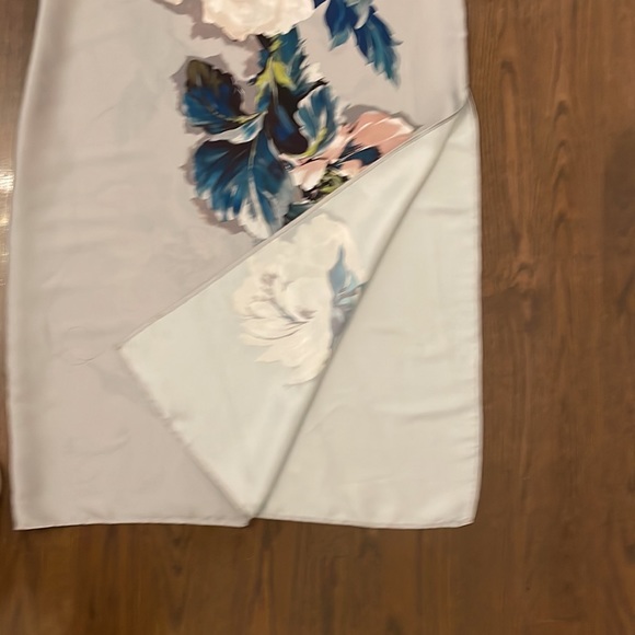 Satin midi slit dress - Picture 2 of 4